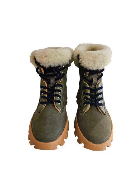 4CCCCEES, Winterboot mit Lammfell in Khaki