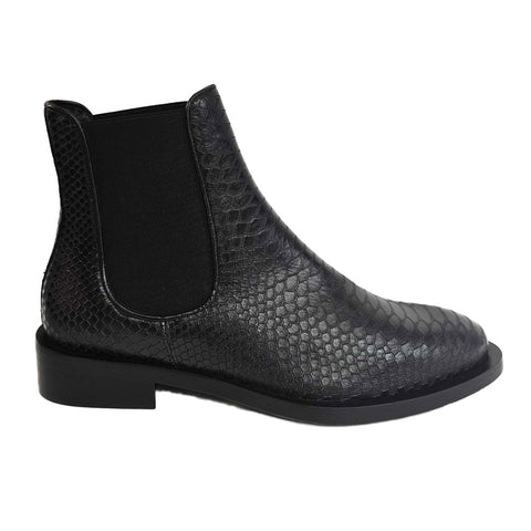 Zinda, Snakeprint-Stiefelette in Schwarz